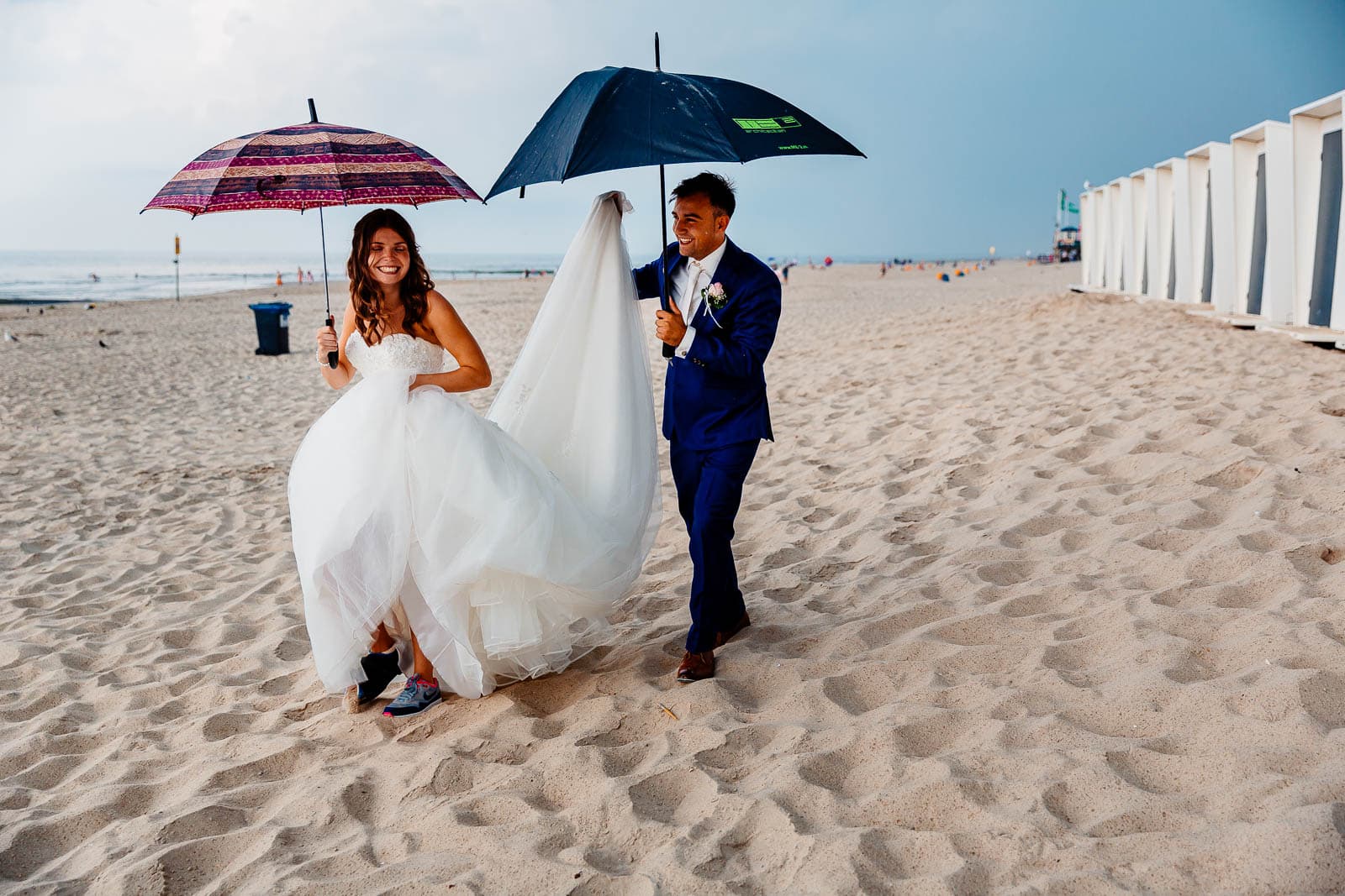 Dmitriy & Faye | Bruidsfotografie strandpaviljoen Woest Callantsoog 78 Dmitriy & Faye | Bruidsfotografie strandpaviljoen Woest Callantsoog